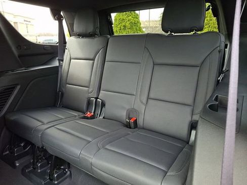 Used 2023 Chevrolet Tahoe LT w/ LT Signature Plus Package image 11