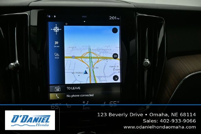 Used 2021 Volvo XC60 T5 Momentum AWD/4WD image 31