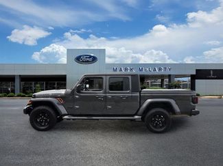 Used 2023 Jeep Gladiator Sport AWD/4WD video 2