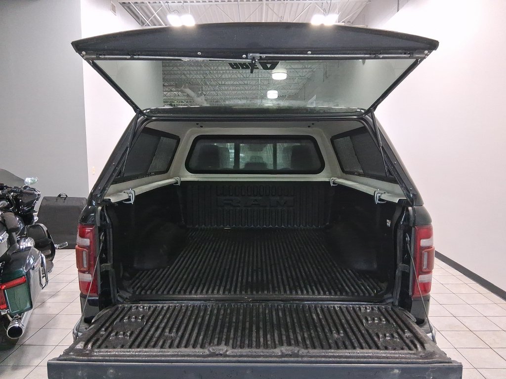 Used 2021 RAM 1500 Laramie AWD/4WD image 43