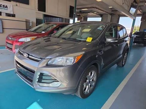 Used 2013 Ford Escape SEL FWD image 1
