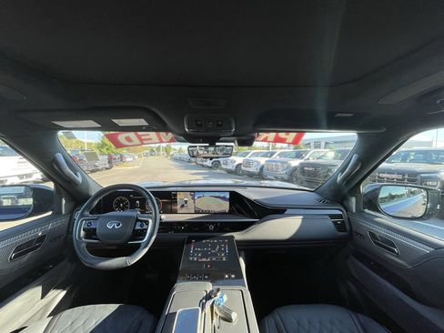 Used 2025 INFINITI QX80 Autograph image 28