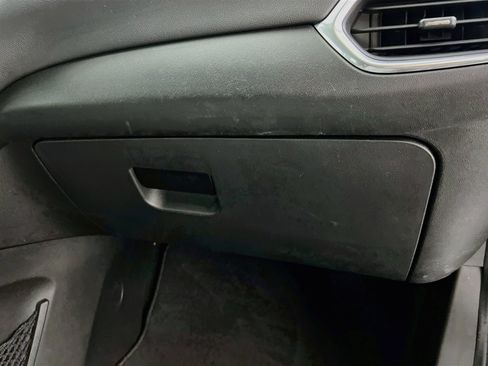 Used 2018 Chevrolet Equinox LT FWD image 34