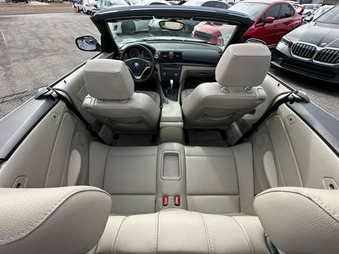Used 2013 BMW 128i Convertible image 19