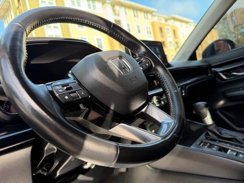 Used 2025 Honda CR-V EX-L image 55