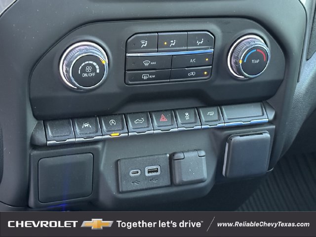 Used 2022 Chevrolet Silverado 1500 Custom RWD image 19