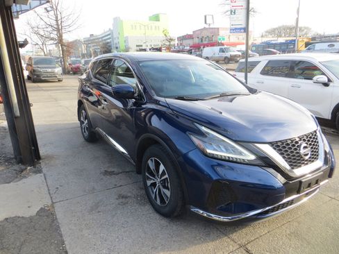 Used 2020 Nissan Murano S w/ Technology Package image 3