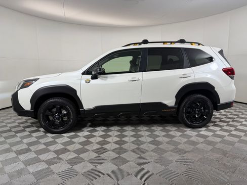 Used 2025 Subaru Forester Wilderness AWD/4WD image 2