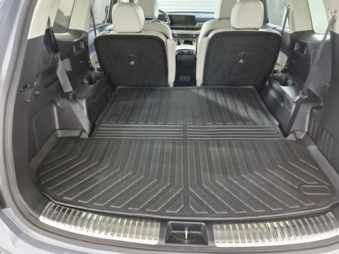 Used 2025 Kia Telluride SX w/ SX Captain's Chair Package AWD/4WD image 27