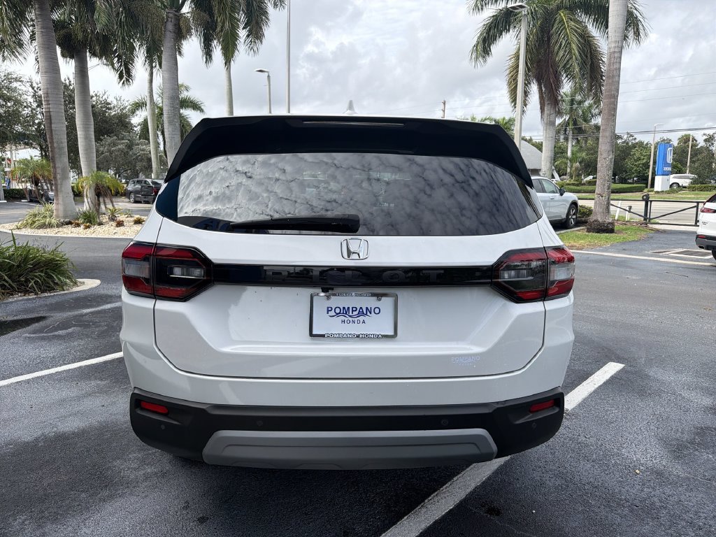 Certified 2025 Honda Pilot EX-L image 7
