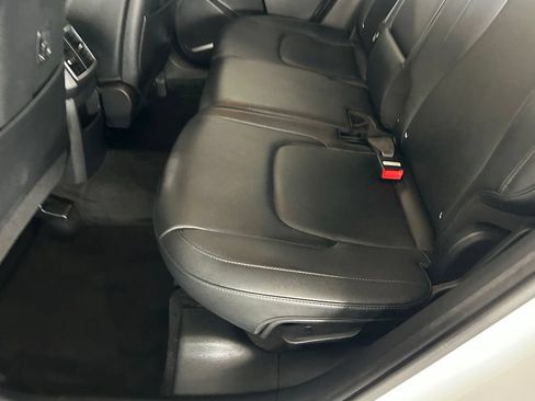 Used 2024 Kia Sportage EX FWD image 49