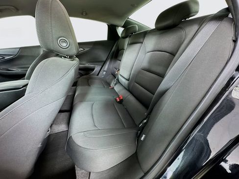 Used 2019 Chevrolet Malibu LT FWD image 22