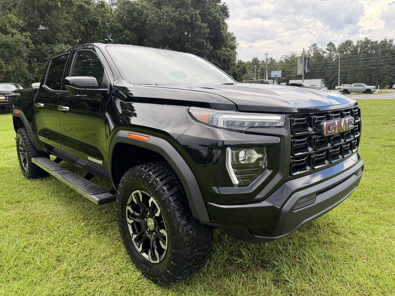 Used 2025 GMC Canyon Elevation AWD/4WD image 21