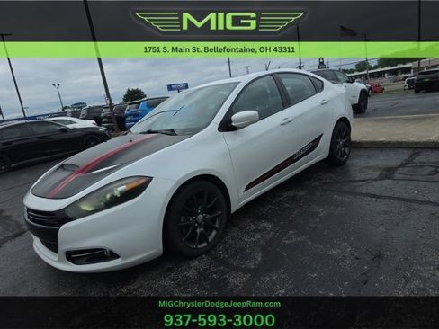 Used 2016 Dodge Dart SXT w/ Sun/Sound Group FWD image 1