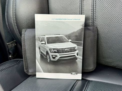 Used 2021 Ford Expedition Limited AWD/4WD image 42