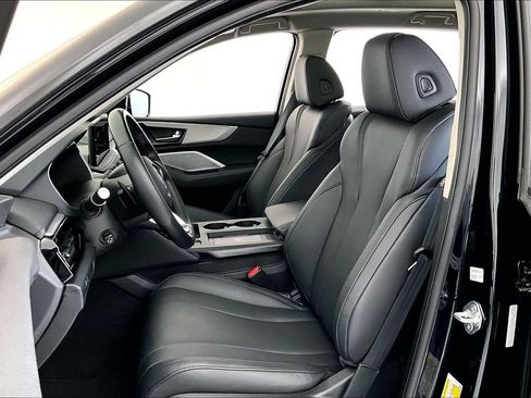 Certified 2025 Acura MDX FWD image 31