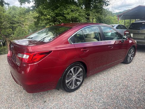 Used 2015 Subaru Legacy 3.6R Limited AWD/4WD image 6