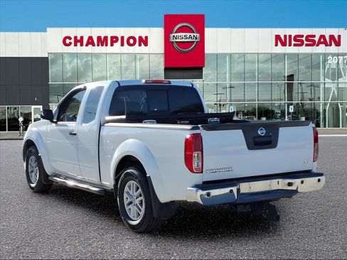 Used 2019 Nissan Frontier SV w/ Value Truck Package image 5