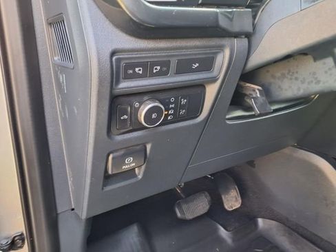 Used 2022 Ford F150 XLT w/ Equipment Group 302A High AWD/4WD image 18