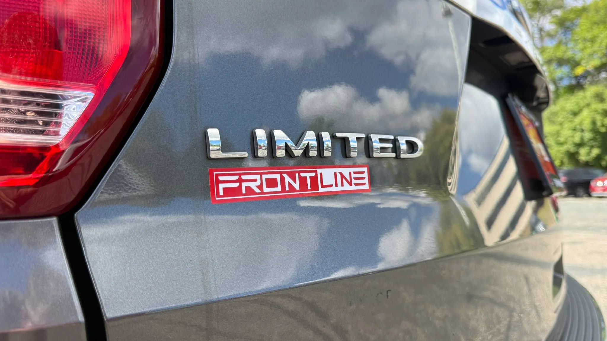 Used 2019 Ford Explorer Limited w/ Class III Trailer Tow Package AWD/4WD image 43