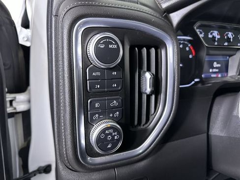Used 2021 GMC Sierra 1500 Elevation w/ Driver Alert Package I AWD/4WD image 18