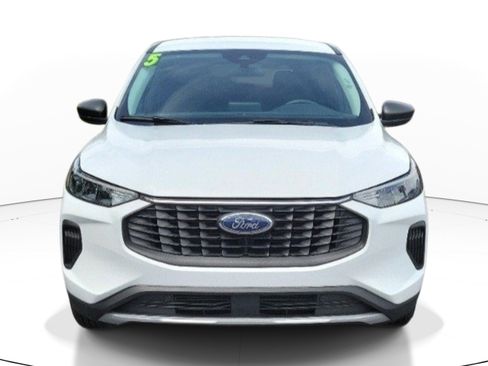 Used 2025 Ford Escape Active FWD image 2