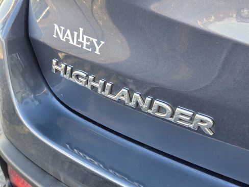 Used 2014 Toyota Highlander Limited Platinum image 35