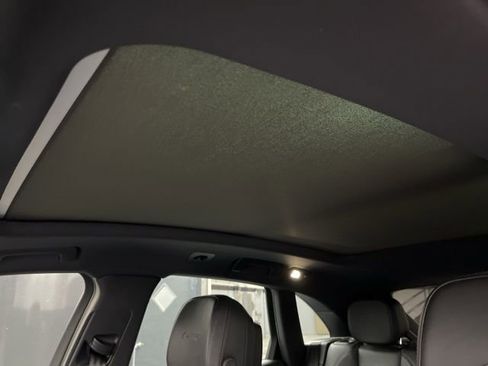 Used 2018 Porsche Macan GTS image 14