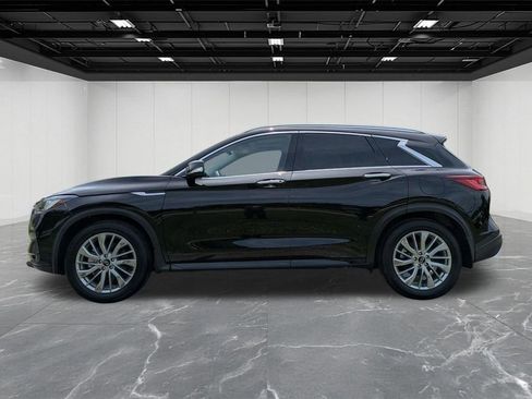 Used 2024 INFINITI QX50 Luxe AWD/4WD image 2
