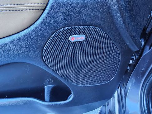 Used 2016 Dodge Durango Citadel w/ Premium Entertainment Group image 18