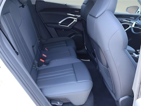 New 2026 Audi Q5 Premium Plus AWD/4WD image 17