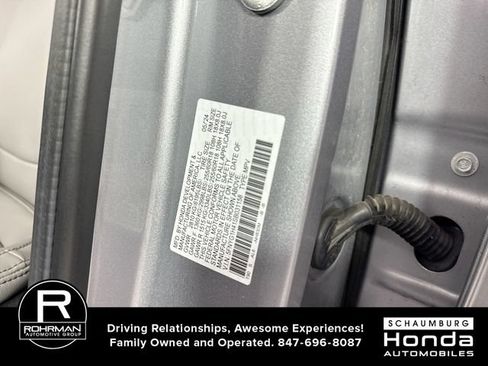 Used 2025 Honda Pilot EX-L image 39