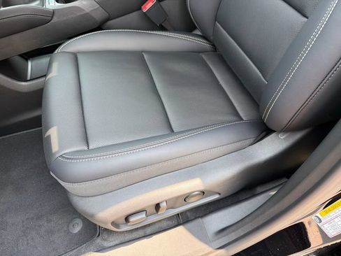 New 2027 GMC Terrain Elevation w/ Elevation Premium Package FWD image 19