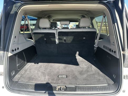 Used 2024 Jeep Wagoneer L Series II image 25