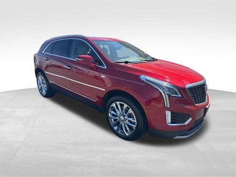 Used 2021 Cadillac XT5 Premium Luxury w/ Platinum Package AWD/4WD image 25