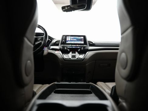 Used 2020 Honda Odyssey EX-L image 19