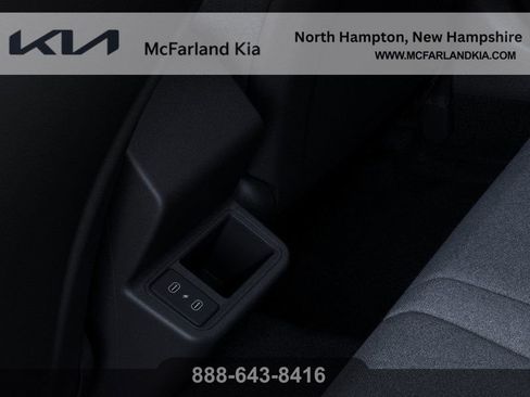 New 2025 Kia K4 LXS image 27