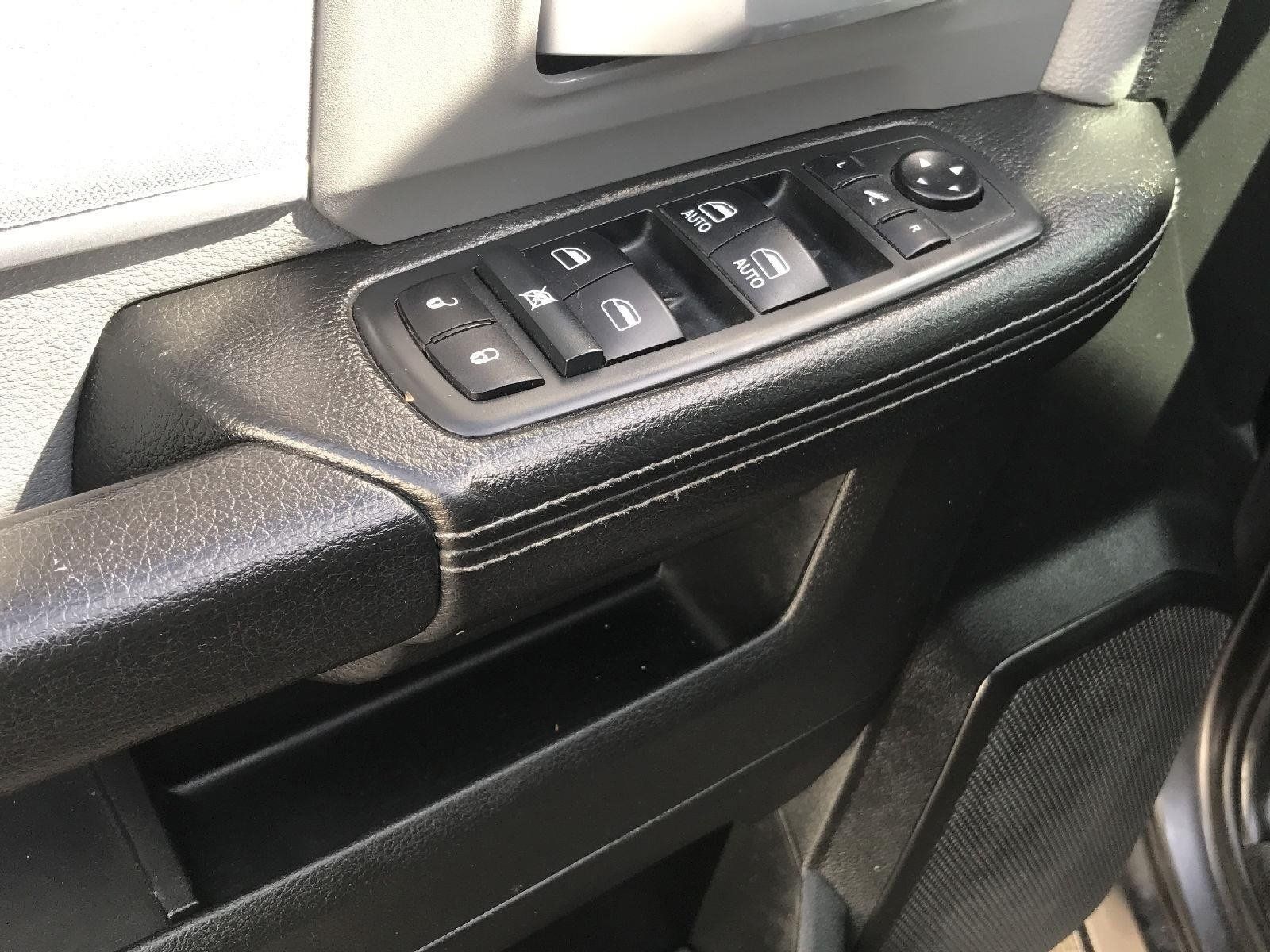 Used 2020 RAM 2500 Big Horn w/ Level 2 Equipment Group AWD/4WD image 27