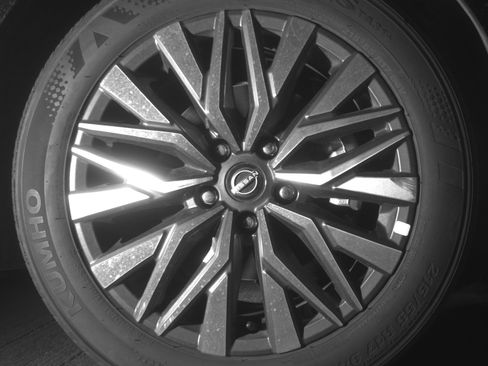 Used 2025 Nissan Altima 2.5 SV image 13