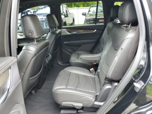 Certified 2023 Cadillac XT6 Sport w/ LPO, ONYX Package AWD/4WD image 12