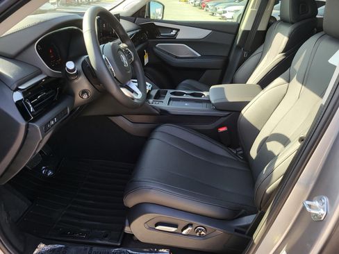 New 2026 Acura MDX SH-AWD image 18