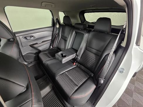 New 2026 Nissan Rogue SV AWD/4WD image 24