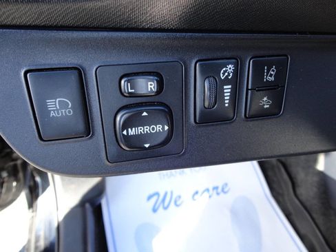 Used 2017 Toyota Prius C Four image 18