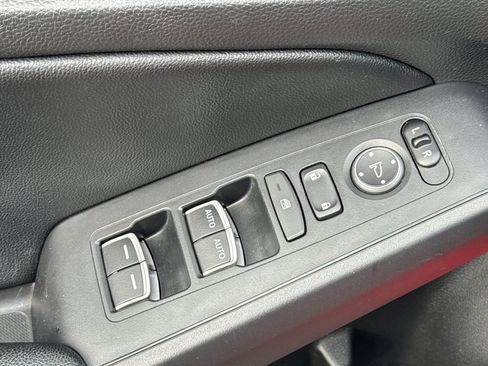 Used 2022 Honda Civic EX-L image 13