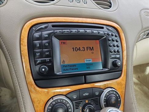 Used 2004 Mercedes-Benz SL 500 image 13