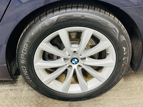 Used 2020 BMW 740i xDrive AWD/4WD image 32