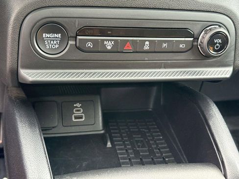 Used 2025 Ford Bronco Sport Outer Banks w/ Outer Banks Tech Package+ AWD/4WD image 30