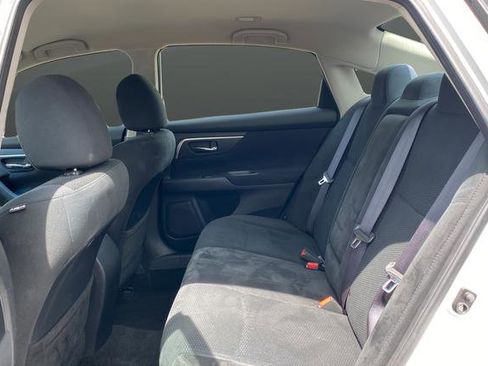 Used 2015 Nissan Altima 2.5 S w/ Sport Value Package FWD image 22