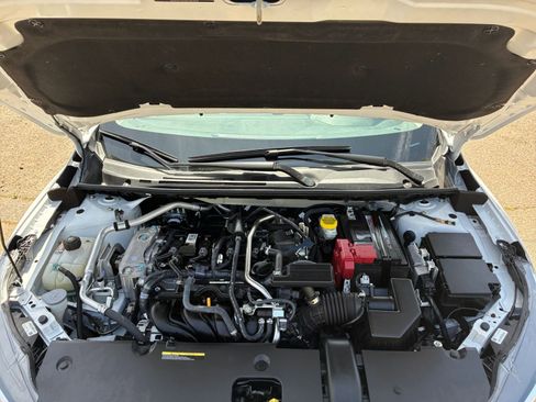 Used 2025 Nissan Sentra SV image 30