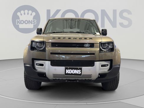 Used 2025 Land Rover Defender 110 S AWD/4WD image 11